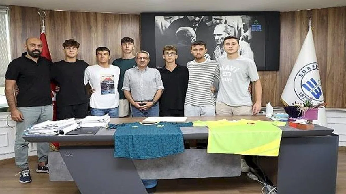 Edremitspor'a genç takviyesi