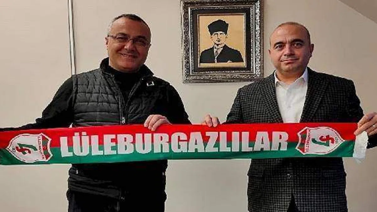 Şehrin AVM'si 39 Burda, Lüleburgazspor'un forma sponsoru oldu