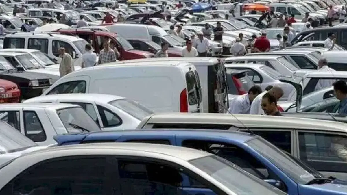 Otomobil reel fiyatlarındaki düşüş 22 ayı buldu