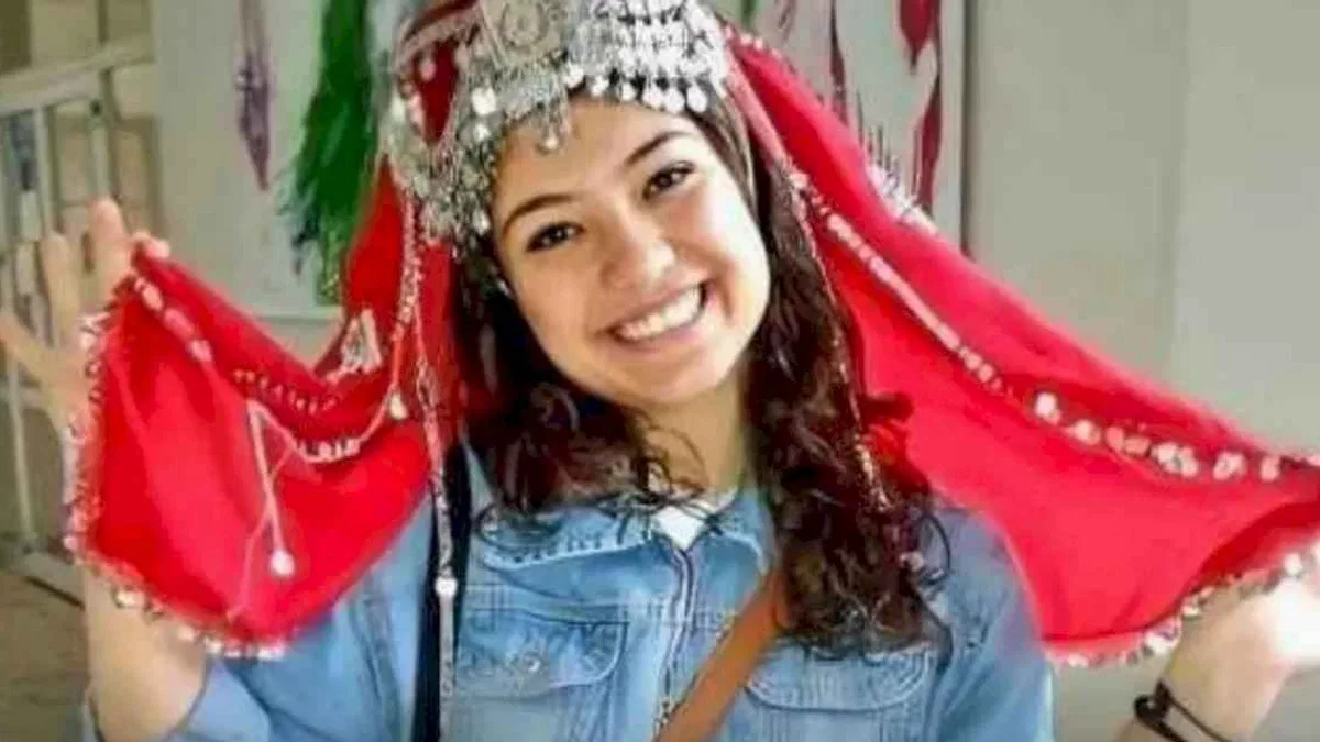 Bakan Tekin Aybüke öğretmeni unutmadı