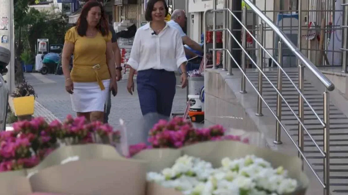 Karabağlar'da Başkan Kınay'dan sorunlara yerinde çözüm