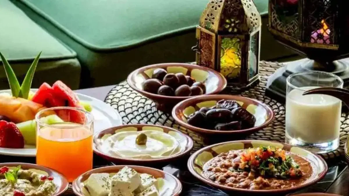 Ramazan’da iftar ve sahur dahil 4 öğün yapılmalı!
