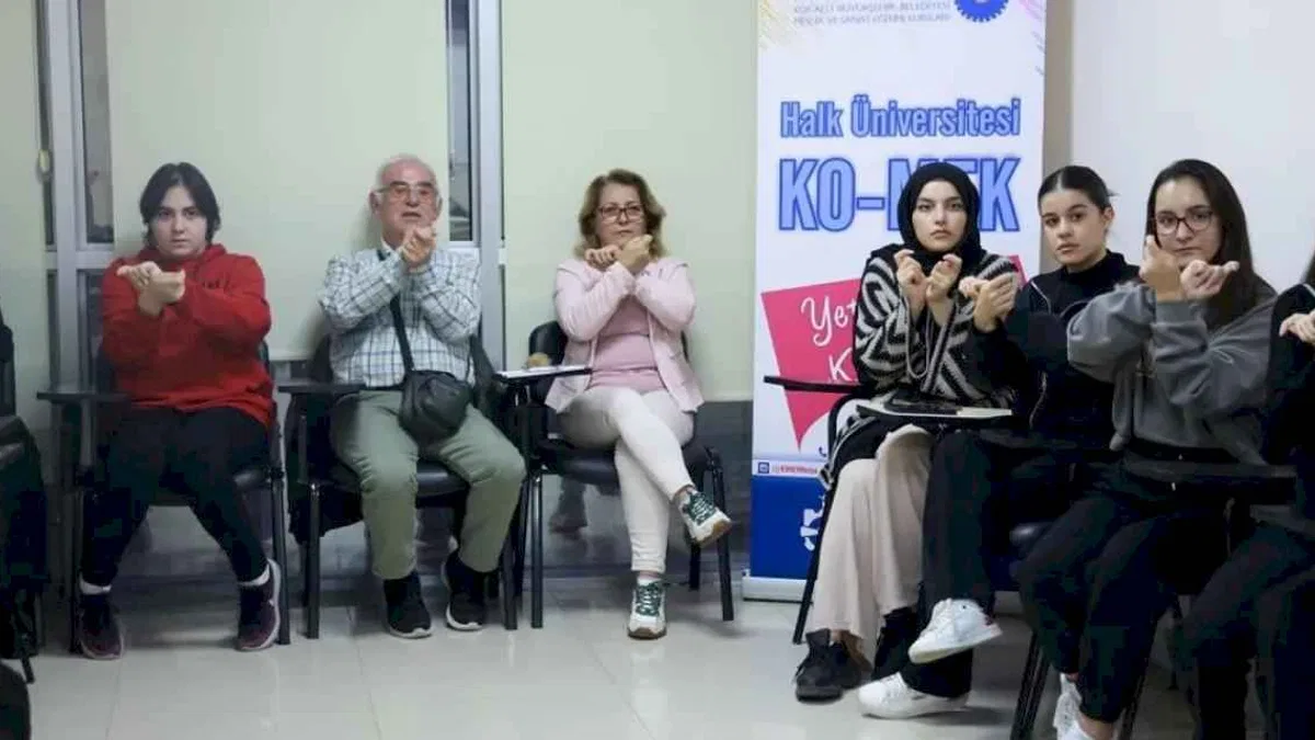 Kız isteyebilmek için işaret dili öğrendiler... İşaret dili ile kız istediler!
