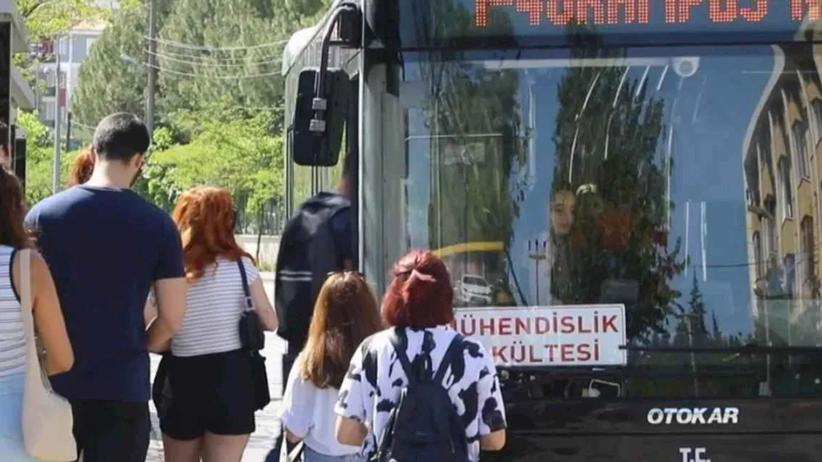 Öğrencilere ulaşım 1 lira oldu