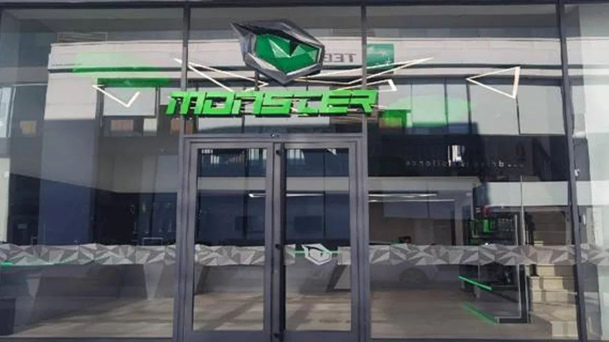 Monster Notebook KKTC Pazarında Online Satışa Başladı