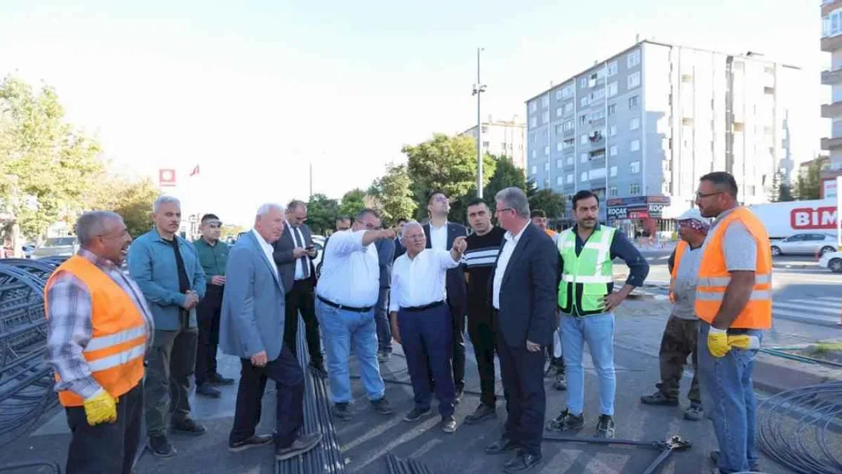 Başkan Büyükkılıç, 295 Milyon TL’lik Katlı Kavşak Projesini Yerinde İnceledi
