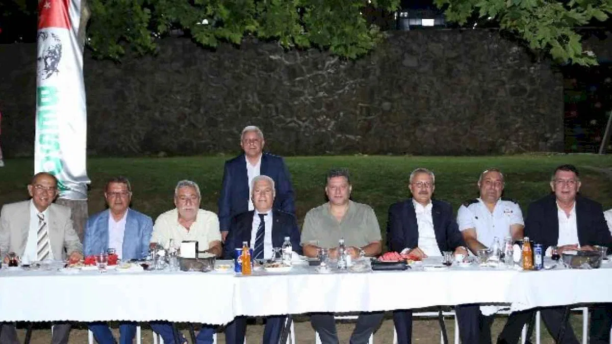 Başkan Bozbey: “Esnafa sahip çıkmalıyız”