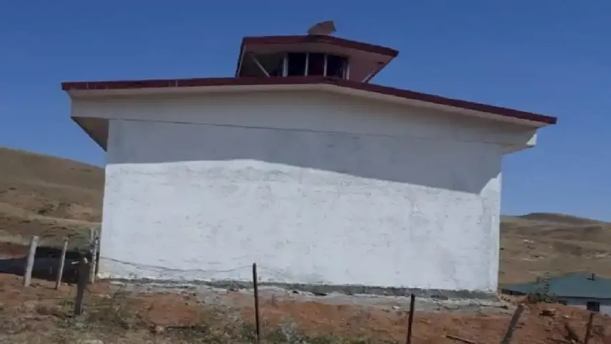Bingöl'deki deprem konutları 3 yıldır mağdur ediyor