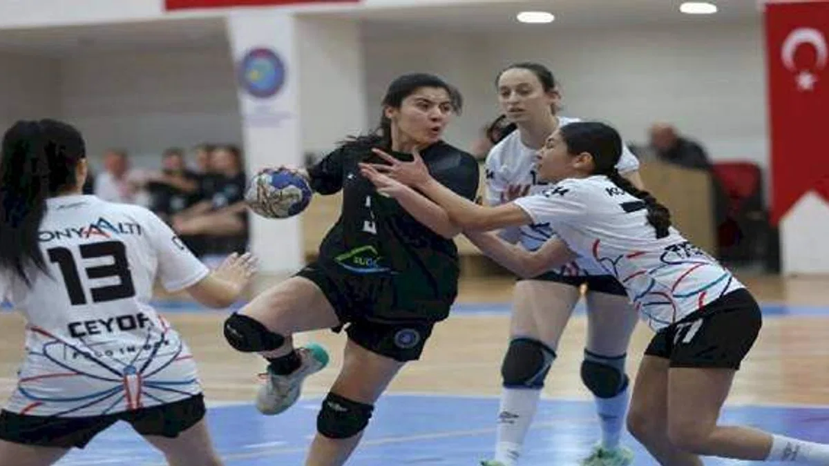 Poyrazın Kızları evinde 30 sayı fark attı!