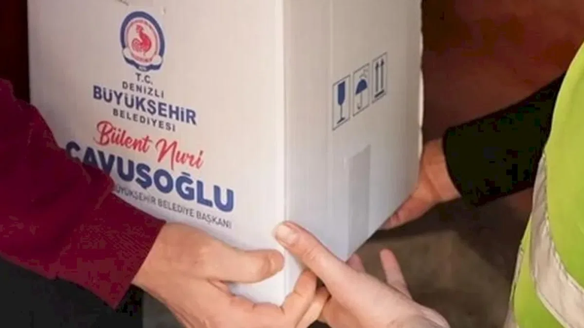 Denizli'de ramazan bereketi kapı kapı yayılıyor