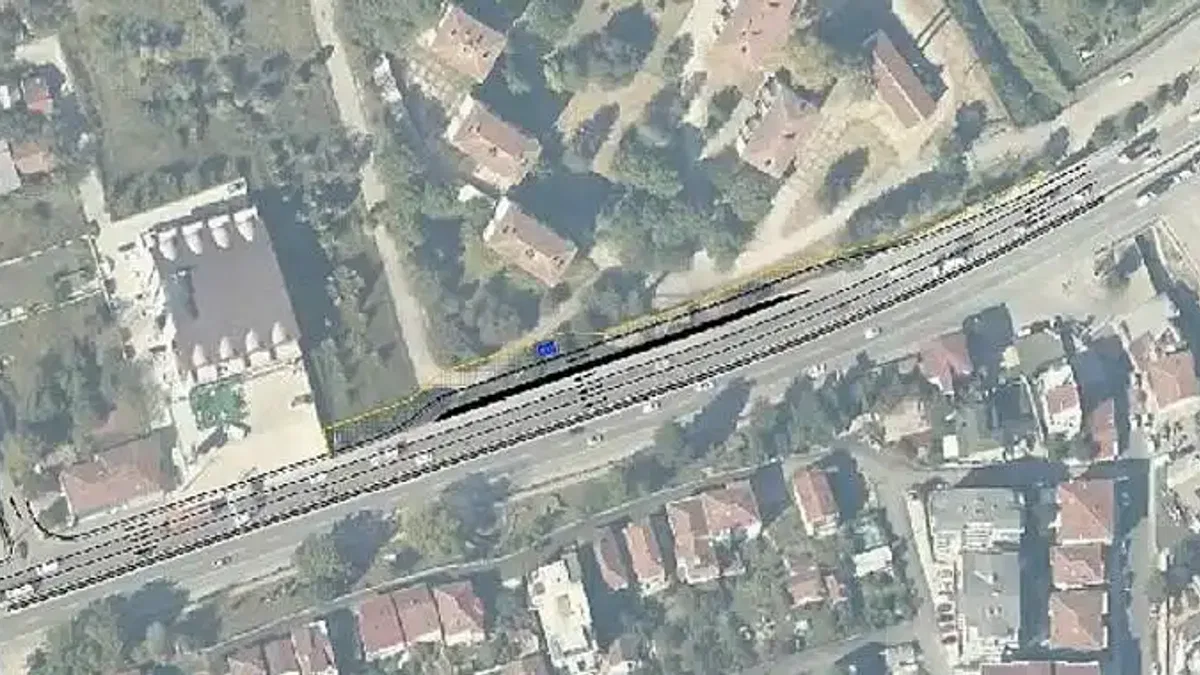 Büyükşehir'den Başiskele'de Durak Cebi