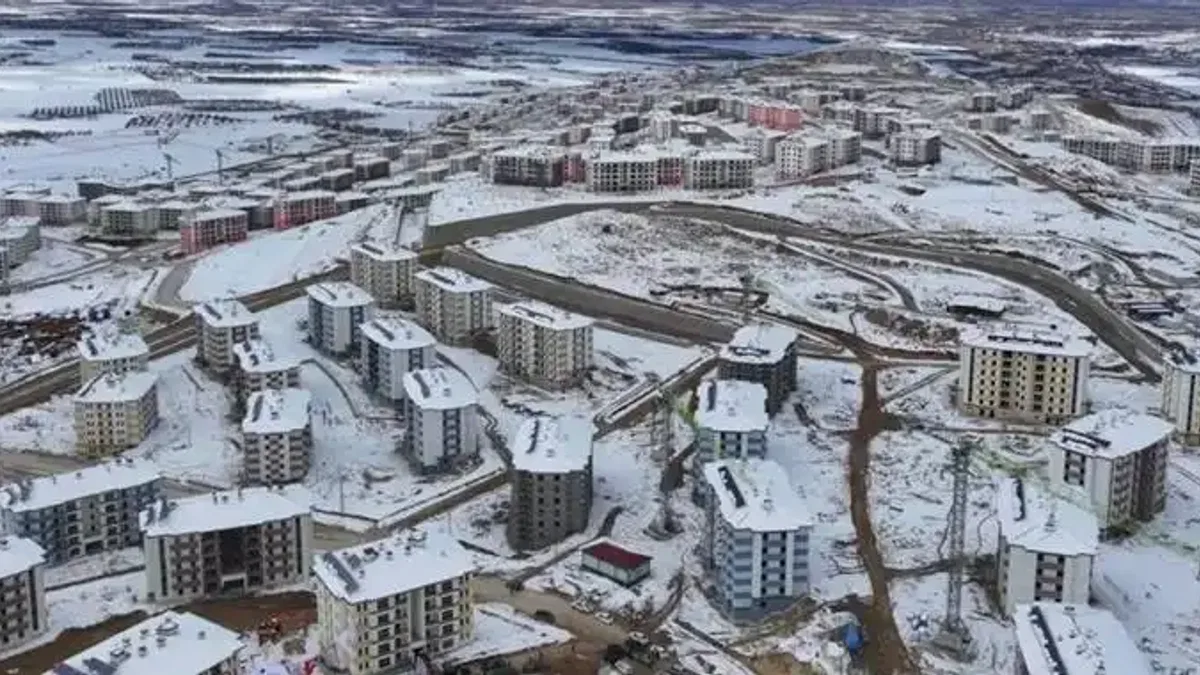 AFAD ve Karayolları, deprem konutlarının ulaşım altyapısını masaya yatırdı