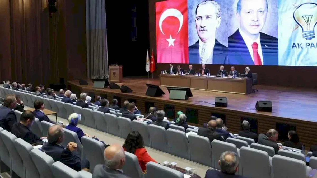 AK Parti MKYK toplandı... Kongre hazırlığı ilçelerden başlayacak