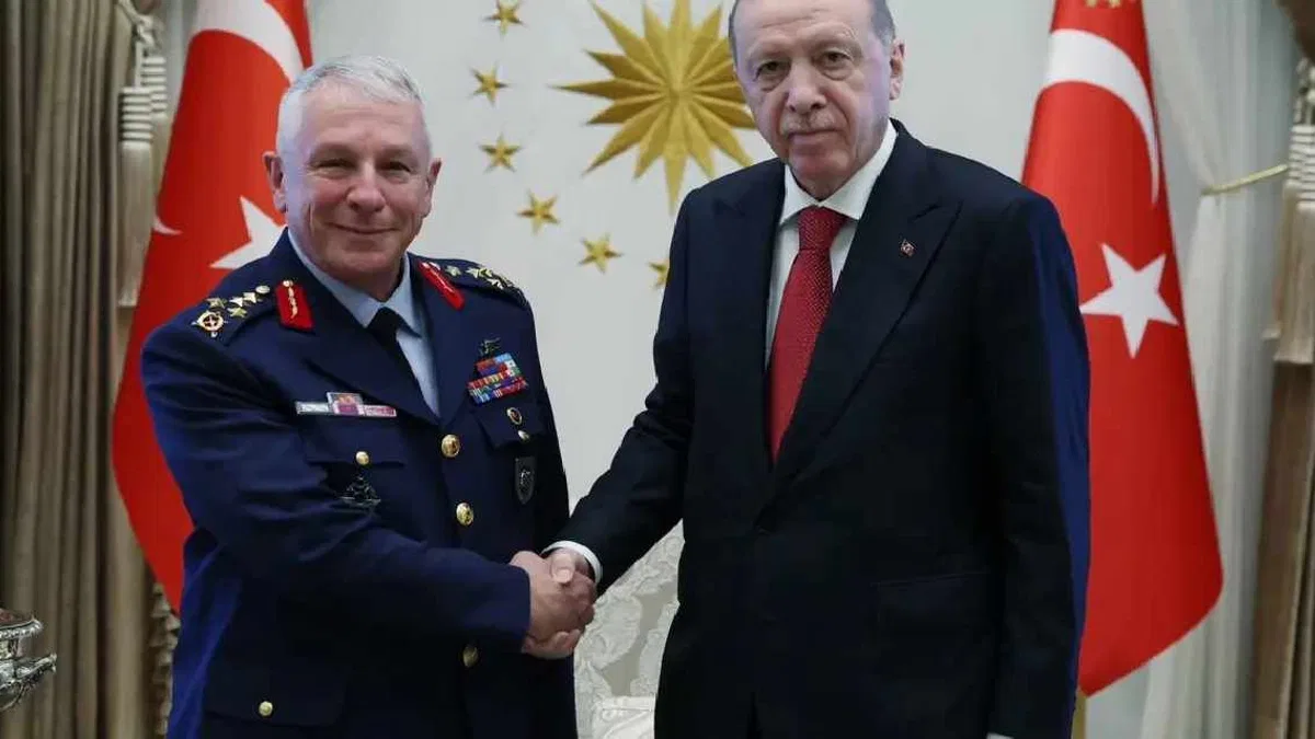 Orgeneral Kadıoğlu'ndan Cumhurbaşkanı Erdoğan'a veda ziyareti