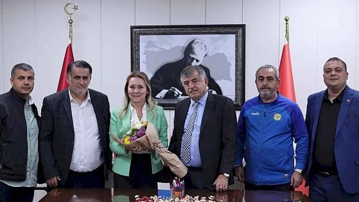 Amatör spor kulüplerinden Başkan Mutlu'ya ziyaret