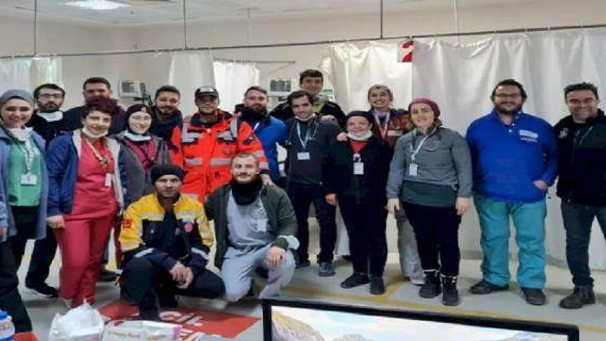 BUÜ’nün gönüllü sağlık ekibi şifa dağıtıyor
