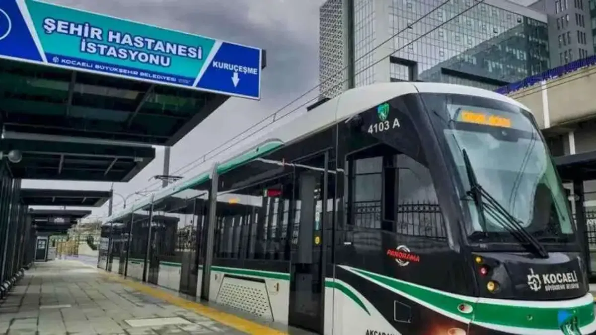 Kocaeli tramvay hattı Şehir Hastanesi'nde rekor kırdı