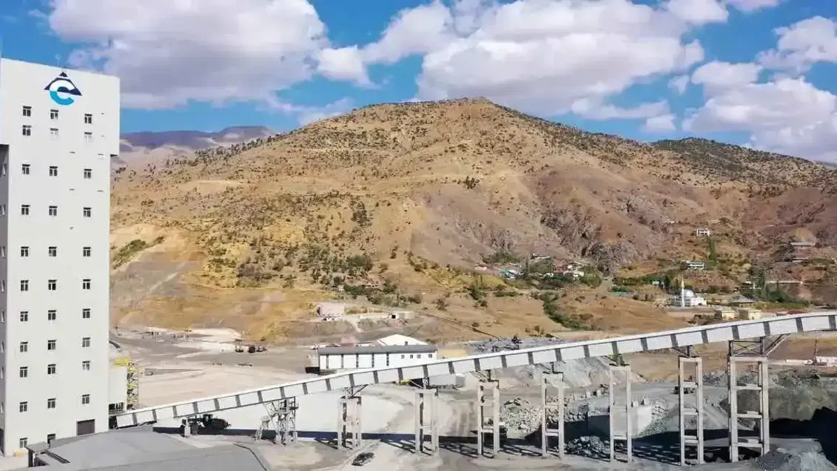 Eti Bakır Siirt’te yerin 669 metre altından 180 milyon dolarlık katkı sağlıyor