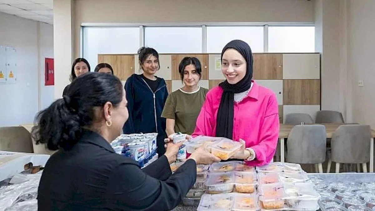 Büyükşehir gençlerin barınma sorununa çare oldu