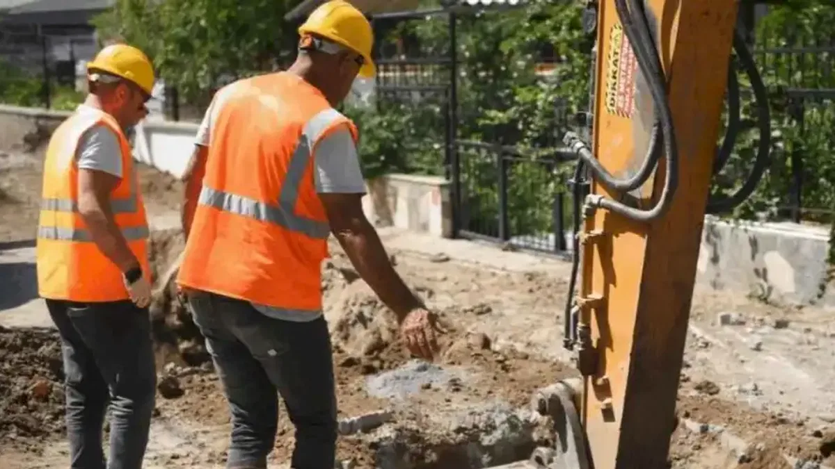Balıkesir Burhaniye’de kanalizasyon sorunu tarihe karıştı