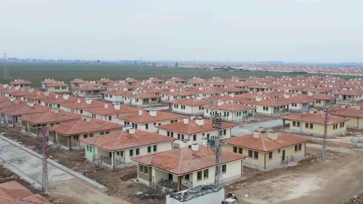 Bakan Kurum paylaştı... Türkiye'nin ilk kırsal uydu kenti!