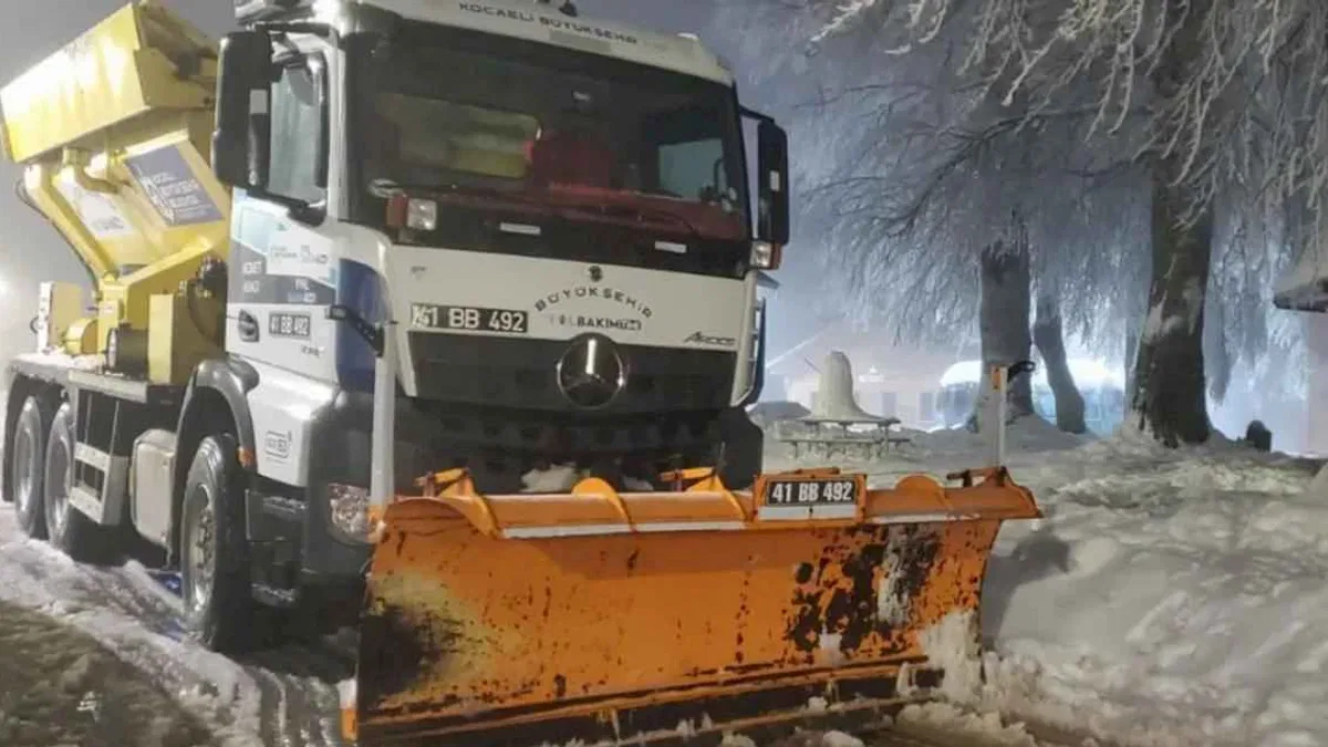 Kar Timleri’nden yılbaşı mesaisi
