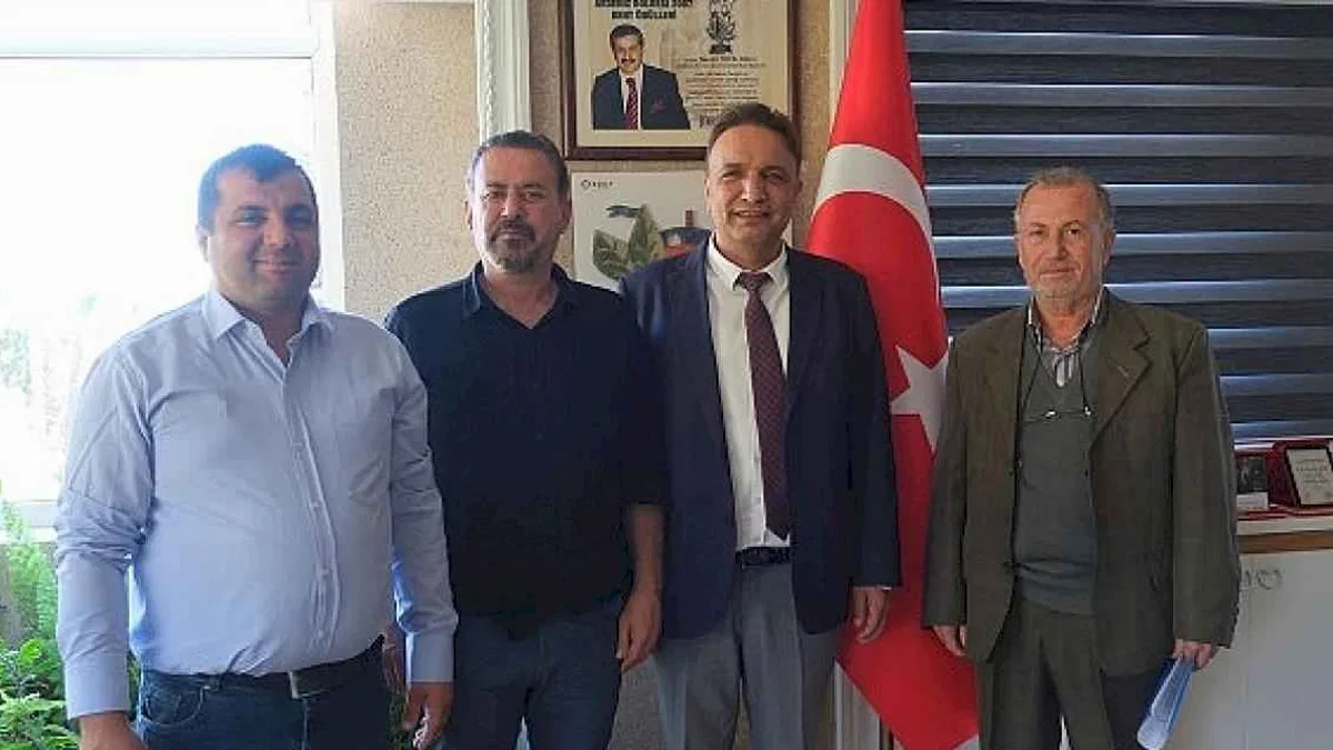 Beldibi İlk ve Ortaokulu yönetiminden Çelik'e ziyaret