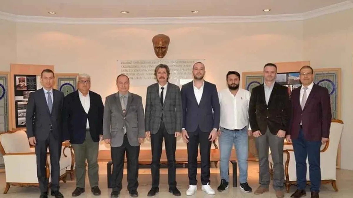 Araştırmacı gençlere iş dünyasından destek