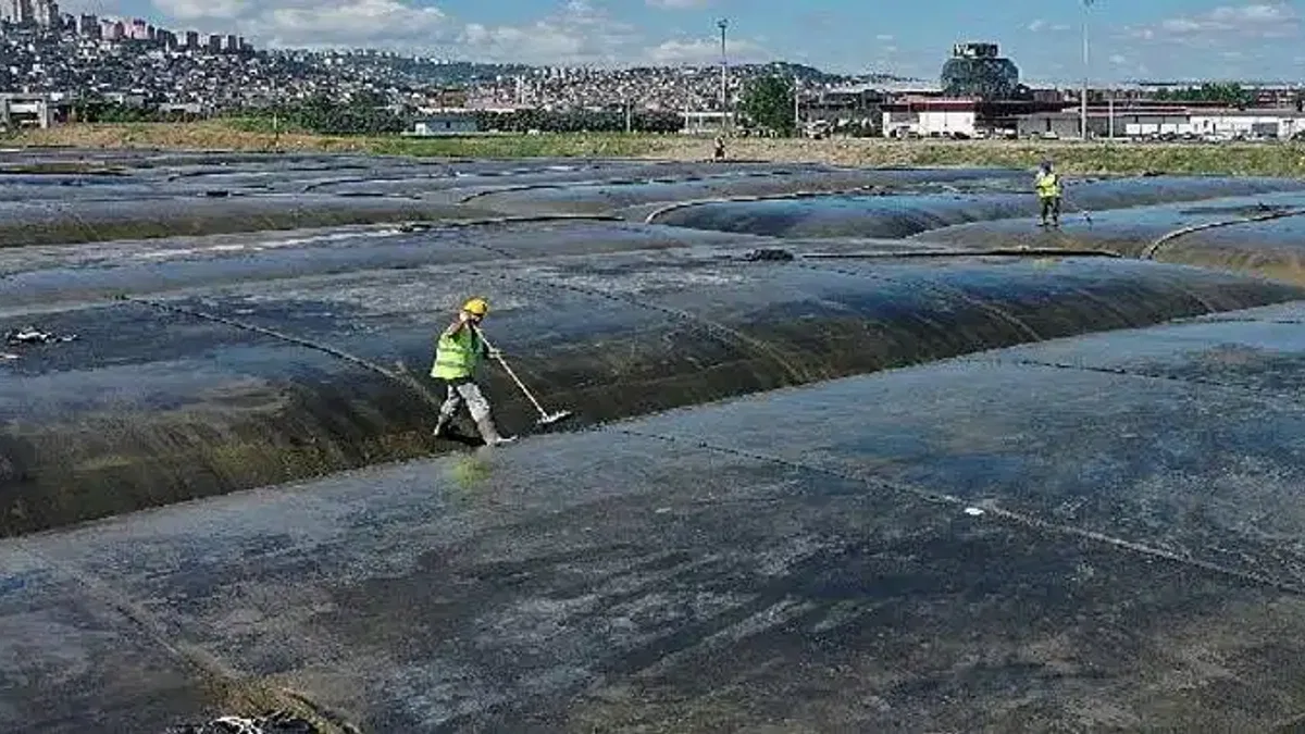 Dip çamurunda karada bertaraf başladı