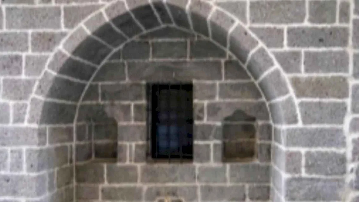 Diyarbakır’da 3 tarihi çeşmede yeniden su akmaya başladı