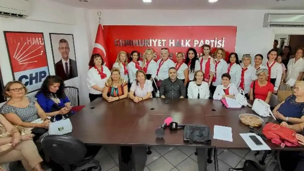 CHP Marmaris’te değişim sırası kadınlarda