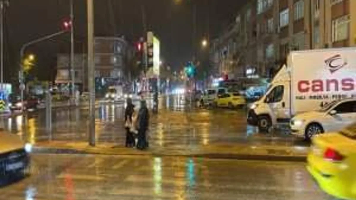 Konya'da sağanak etkili oldu