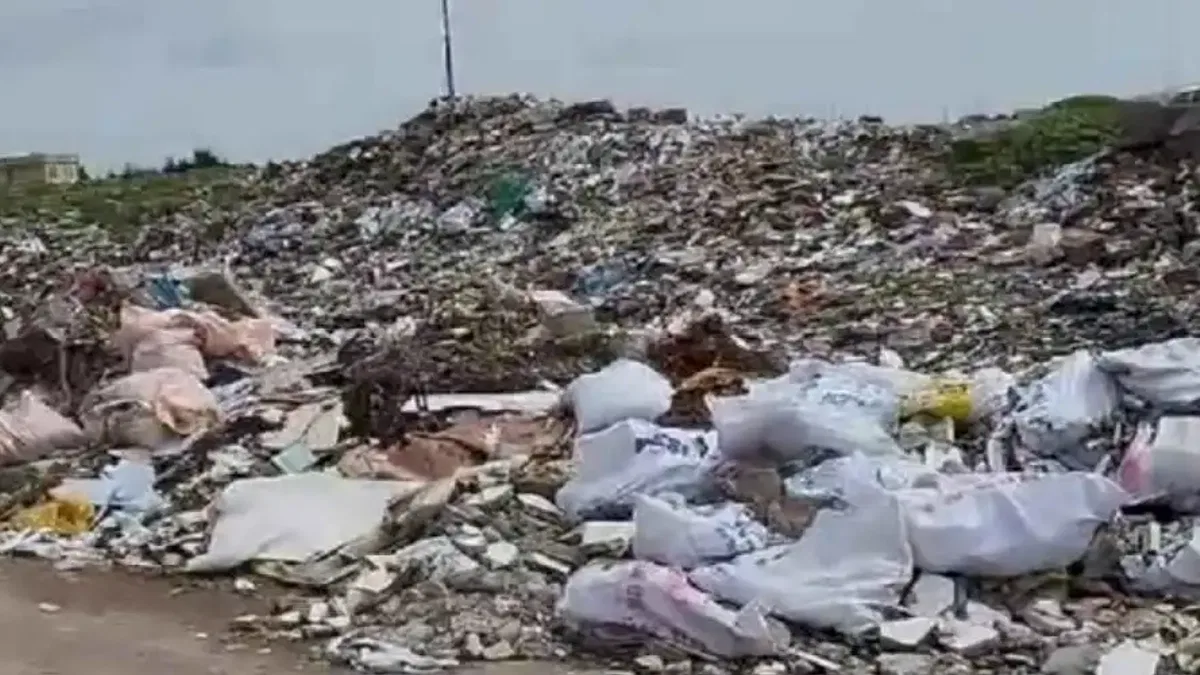 DEVA Partisi Adayı Melis Kandemir, Yenişehir'deki Çöp Sorununu çözmeye talibim.