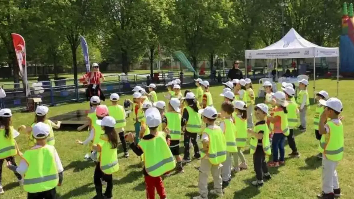 Bursa Uluslararası Spor Festivali’nde çocuklar doyasıya eğlendi