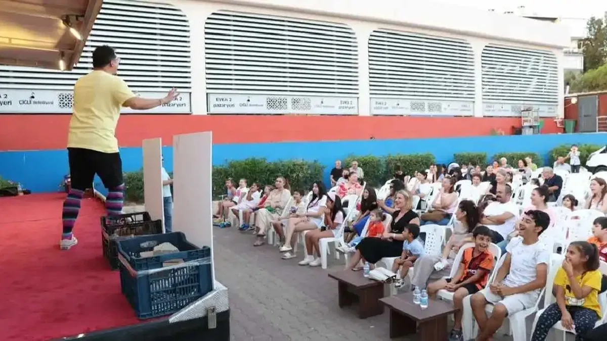 İzmir Çiğli'de Mahalle Tiyatro Günleri başladı