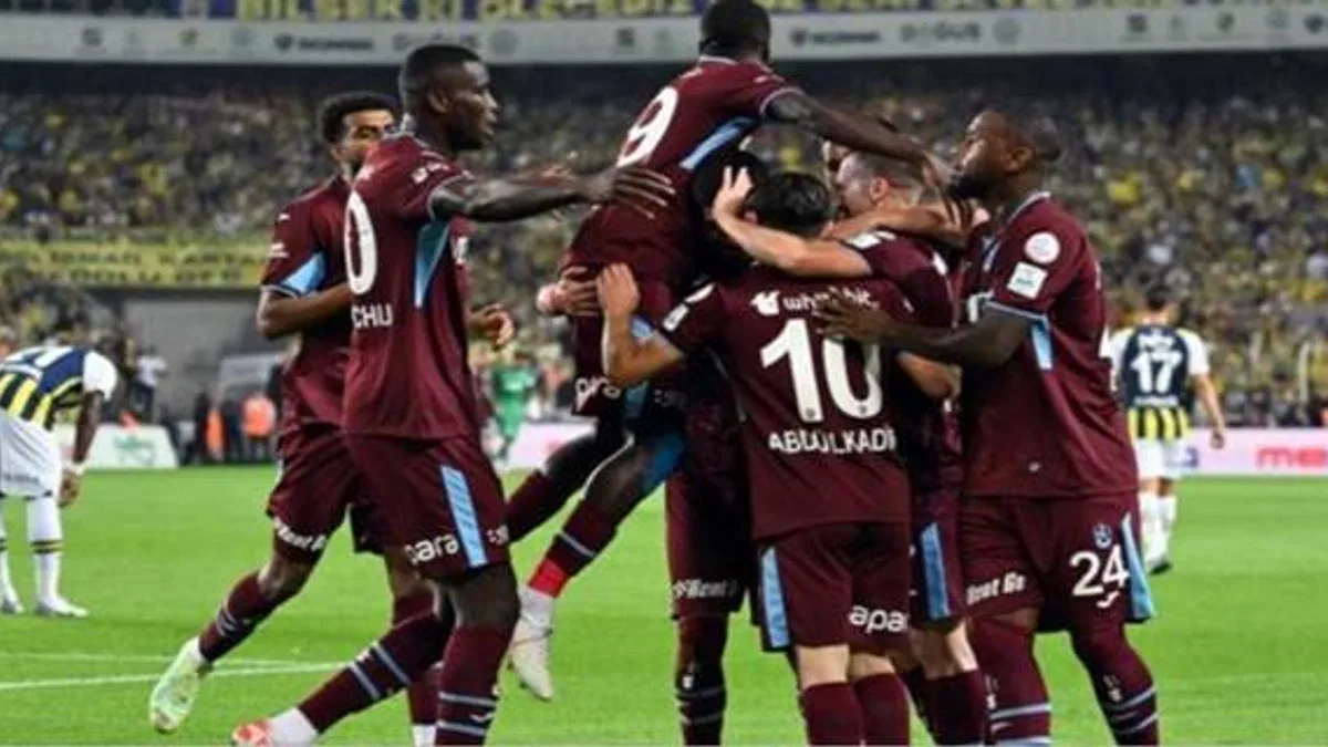 Fenerbahçe 2-3 Trabzonspor (Maç Sonucu)