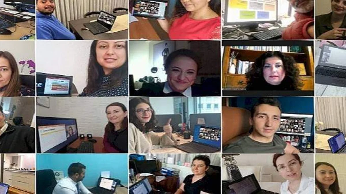 Anadolu Vakfı'ndan "Değerli Öğretmenlere" "Dijital Dönüşüm" eğitimi