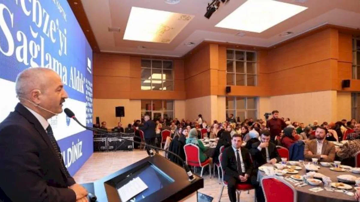 Gebze'de Başkan Büyükgöz'den ittifak ortağına iş sunumu