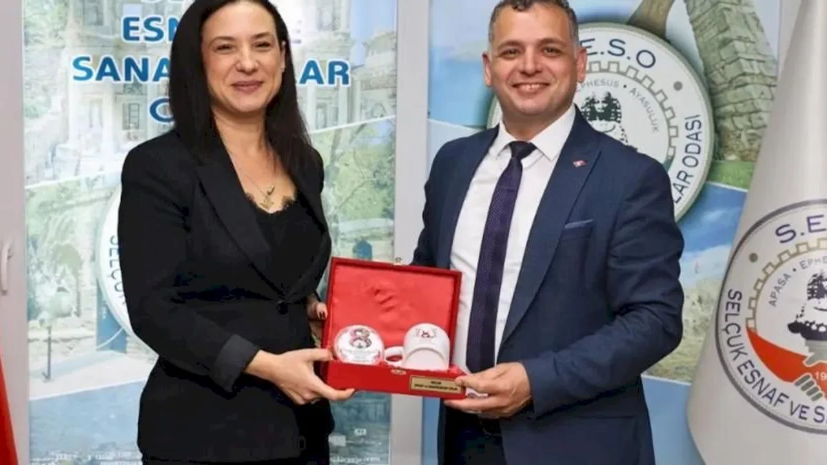 Efes Selçuk'ta Başkan Sengel'den oda başkanlarına nezaket