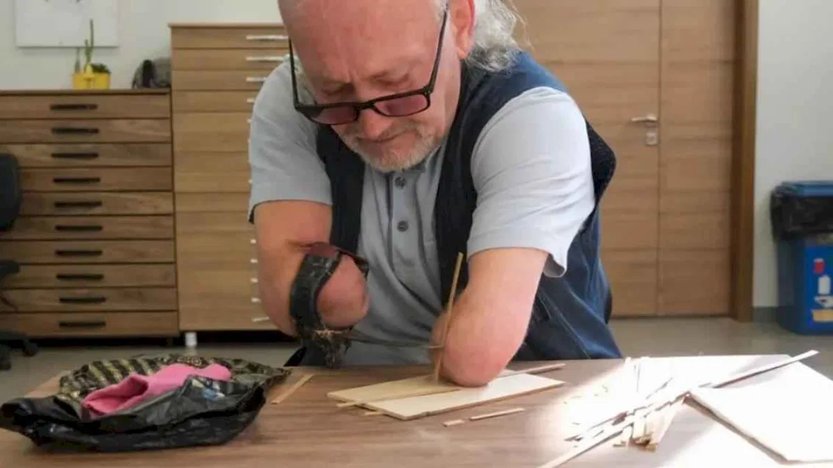Engeller Cemil Meriç'te sanatla aşıldı