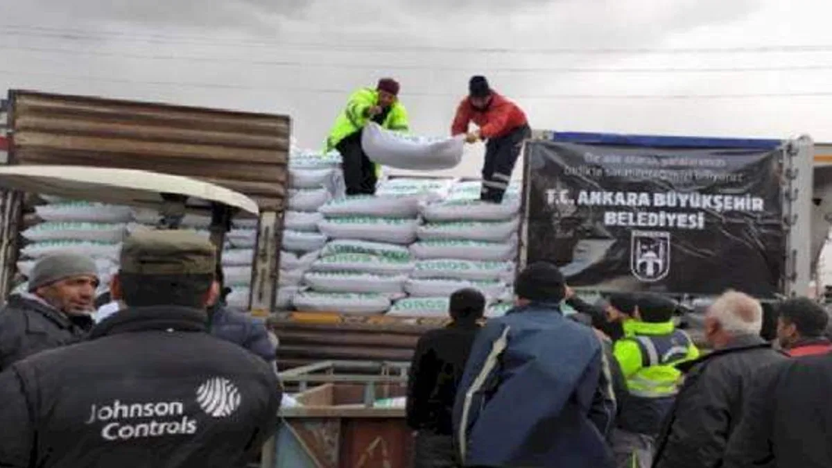 Maraş ve Adıyaman üreticilerine yem desteği