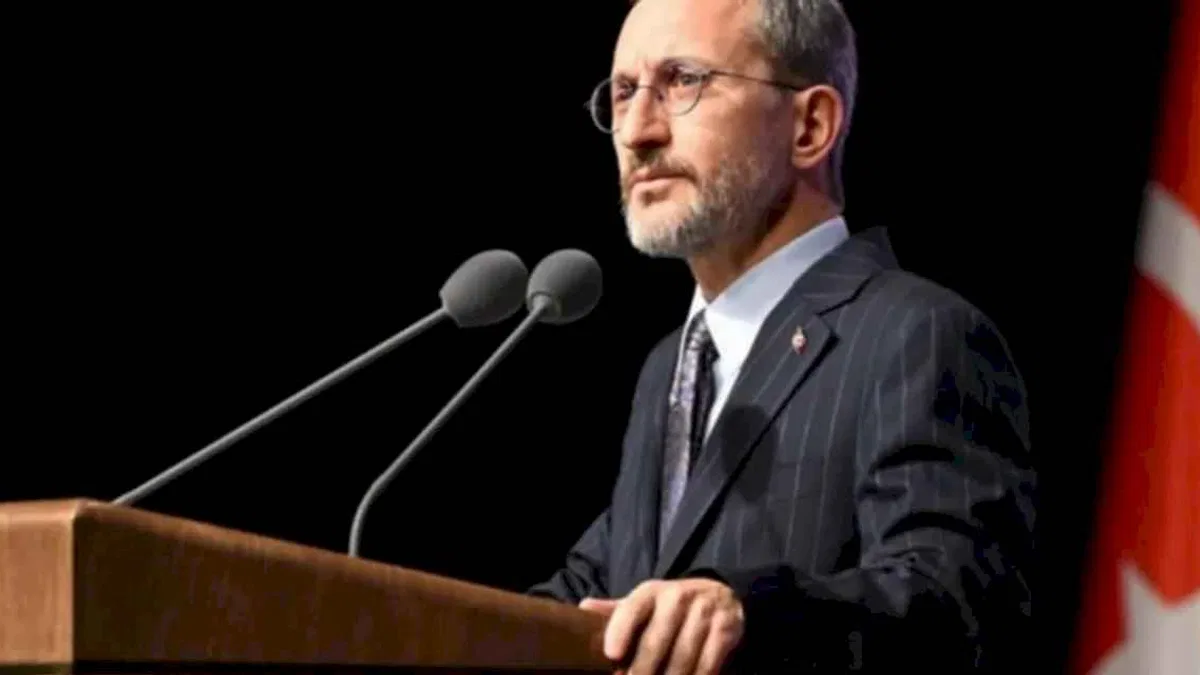 Fahrettin Altun'dan Özel’e 'Sokak vesayeti dilini reddediyoruz' tepkisi!