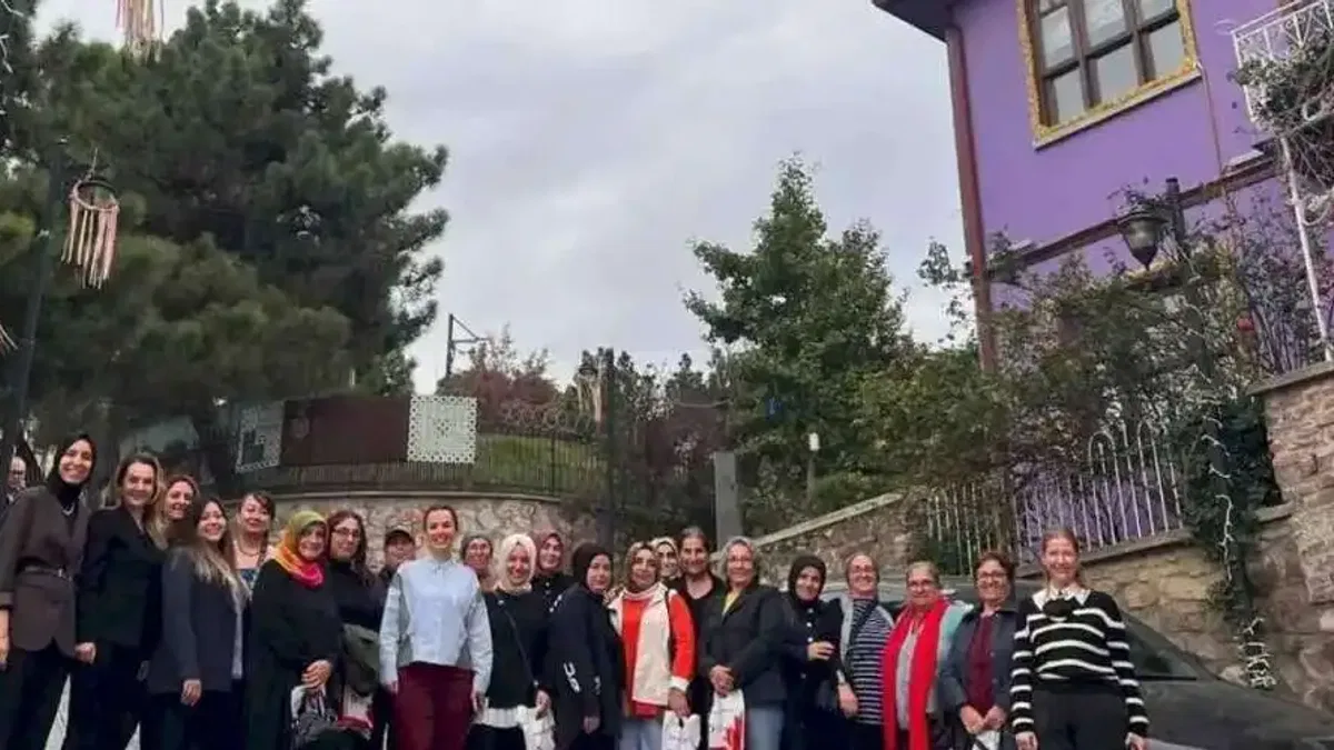 İzmit'te 'Kadın Kadına Konak Buluşmaları' sürüyor