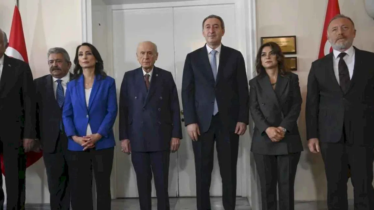 MHP lideri Bahçeli, DEM heyetini kabul etti