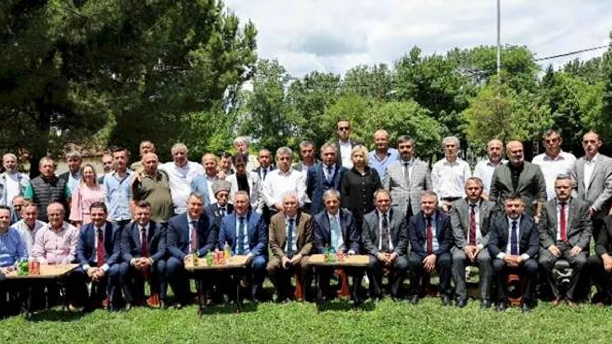 Başkan Alemdar, bayramlaşma programlarına katıldı