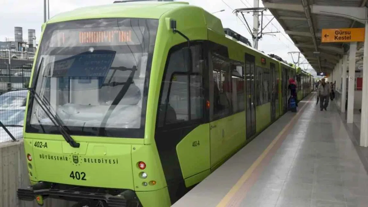 Bursaray her gün bir dünya turu atıyor! Bursa'da toplu ulaşımda kapasite 334 milyona ulaştı