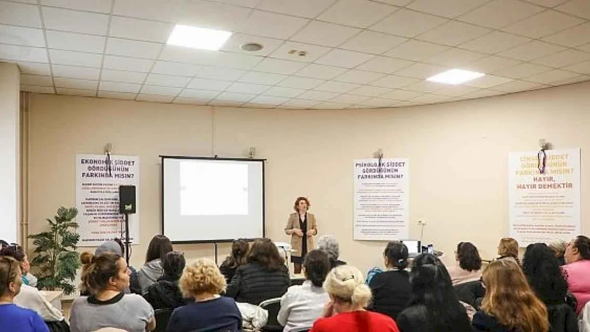 Buca'da kadın hakları mücadelesi anlatıldı