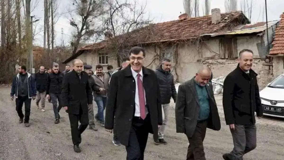 Kütahya Belediyesi mahallelerin ihtiyaçlarını karşılıyor