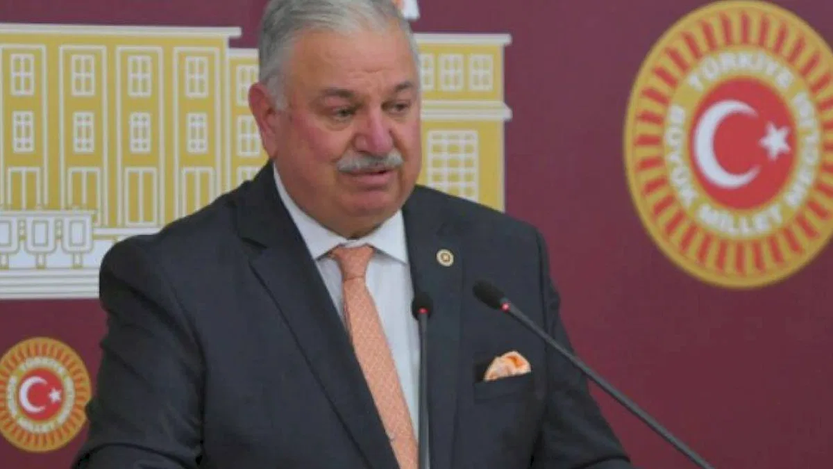 İstanbul Milletvekili Bekin, 86 yıllık tarihi açıklamalara dikkati çekti