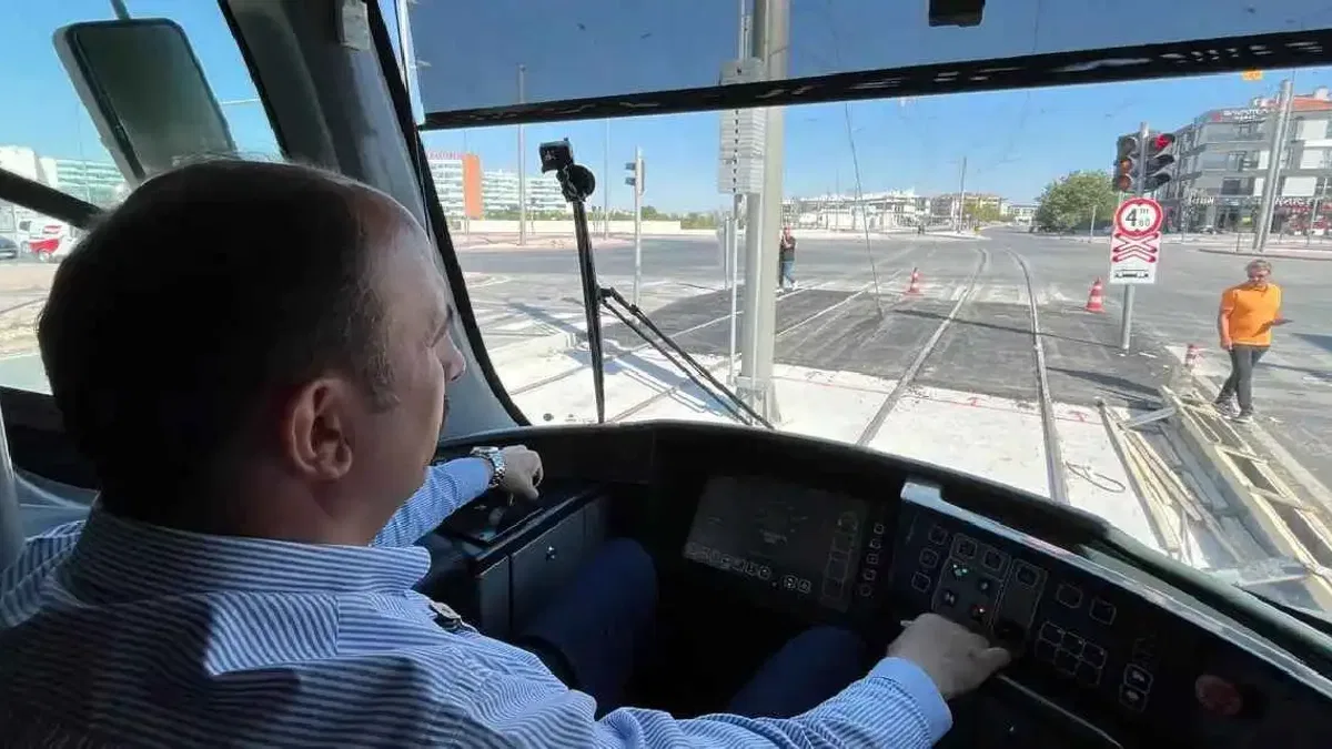 Konya'da Başkan Altay o hatta test sürüşüne çıktı